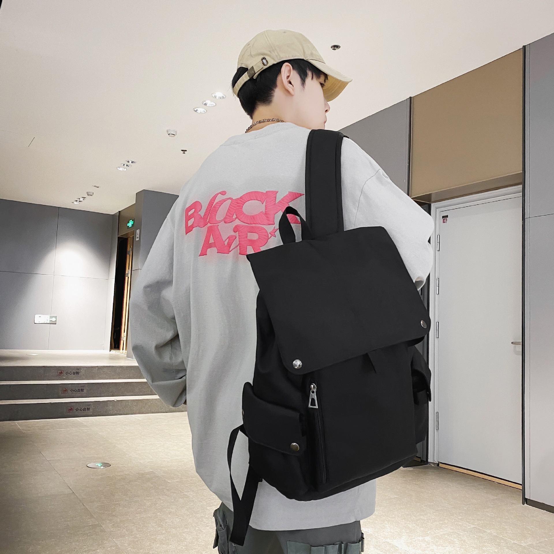 Mochila para hombre estilo universitario japonés hombre temperamento versátil de gran capacidad mochila de viaje casual para hombres y mujeres mochila de moda cool