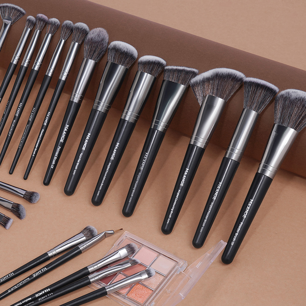 MAANGE 25-Piece Professional Makeup Brush Set with Box Powder Brush Foundation Brush Eyeshadow Brush Makeup Tools
