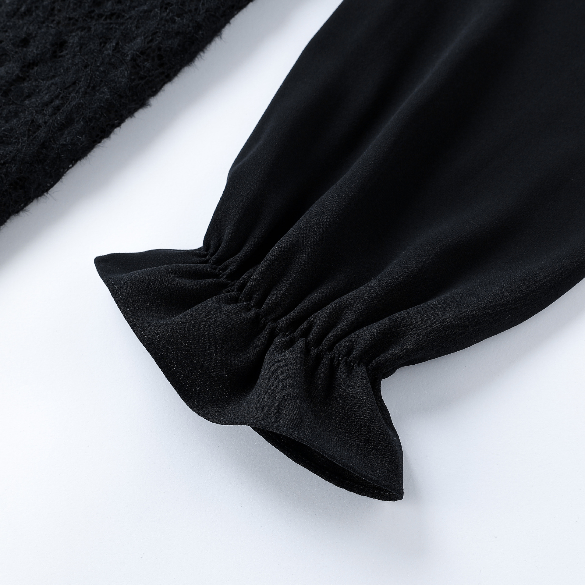 공장 도매 가공 및 사용자 정의 2023 가을 슬리밍 레이스 긴팔 드레스 뚱뚱한 자매 중간 길이 허리