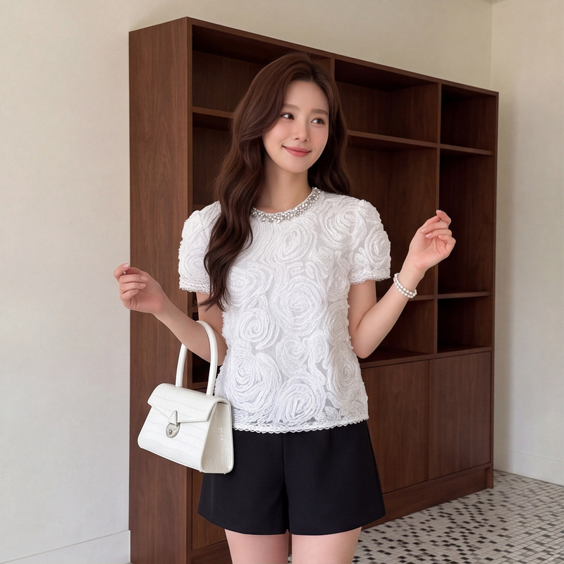 [in Stock] Customizable High-End Women's Clothing from Shenzhen Nanyou, New Summer French Design Lace Shirt with Rhinestones