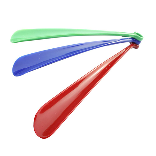 Household lazy plastic shoehorn can be hung plastic shoehorn shoehorn to put on shoes without bending over shoe handle shoe inserter