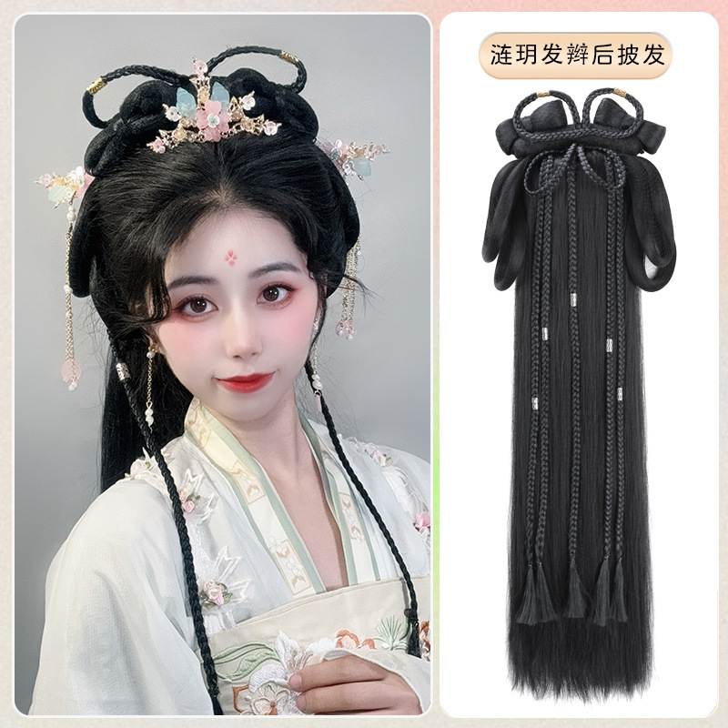 뒷머리를 땋아주는 유웨 브레이드 스타일