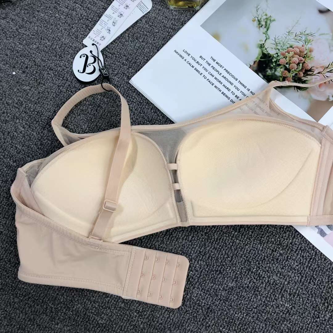 Colección de pecho push-up ajustable de tres pechos de alta calidad cómodo sin costuras inalámbrico superior delgada inferior ropa interior gruesa sujetador de mujer