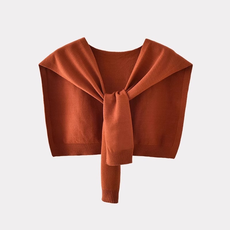 Pequeña capa de punto para mujeres de verano con primavera y otoño nuevo cardigan protector solar hombro delgado capa roja elegante