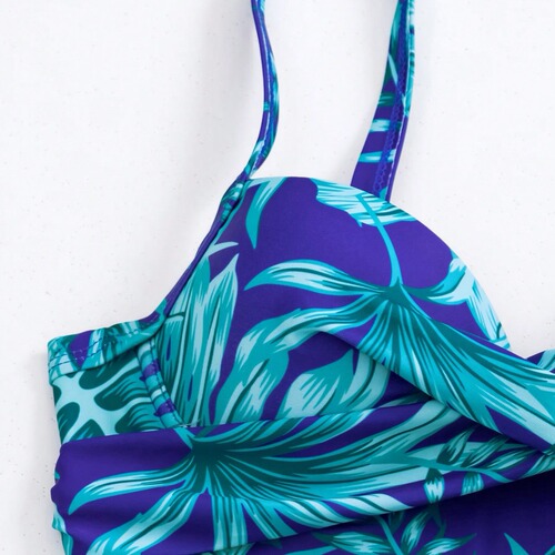 One-piece swimsuit women's figure-flattering bikini swimwear European and American slim-fit beach vacation swimwear