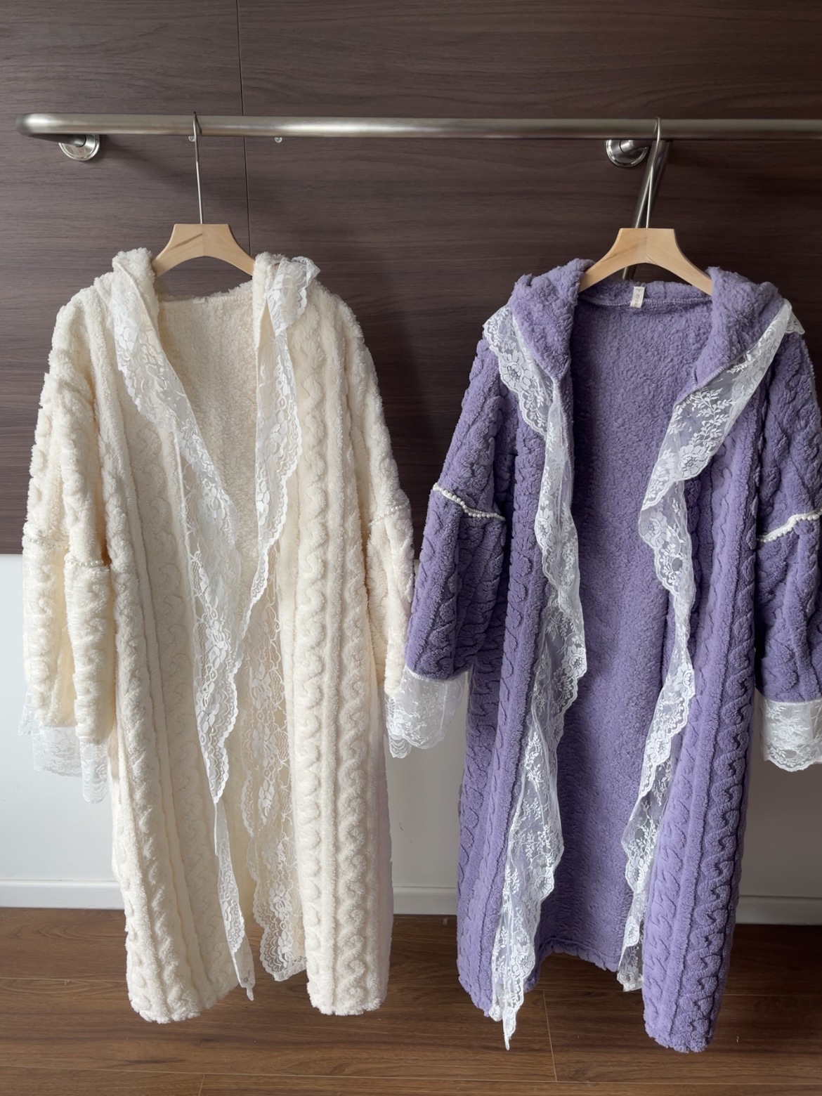 GraceChic Nachthemd aus französischer Spitze für Damen, Herbst und Winter, Korallenfleece, langes, sexy, mit Schnürung, hochwertiges Badekleid/Nachthemd im Prinzessinnenstil_voghion.com