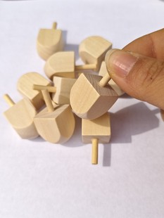 Xinzhe Spot Wooden Gyro Blank DIY Coloring Painting Handmade Toy Finger Spinning Gyro Carving Pattern