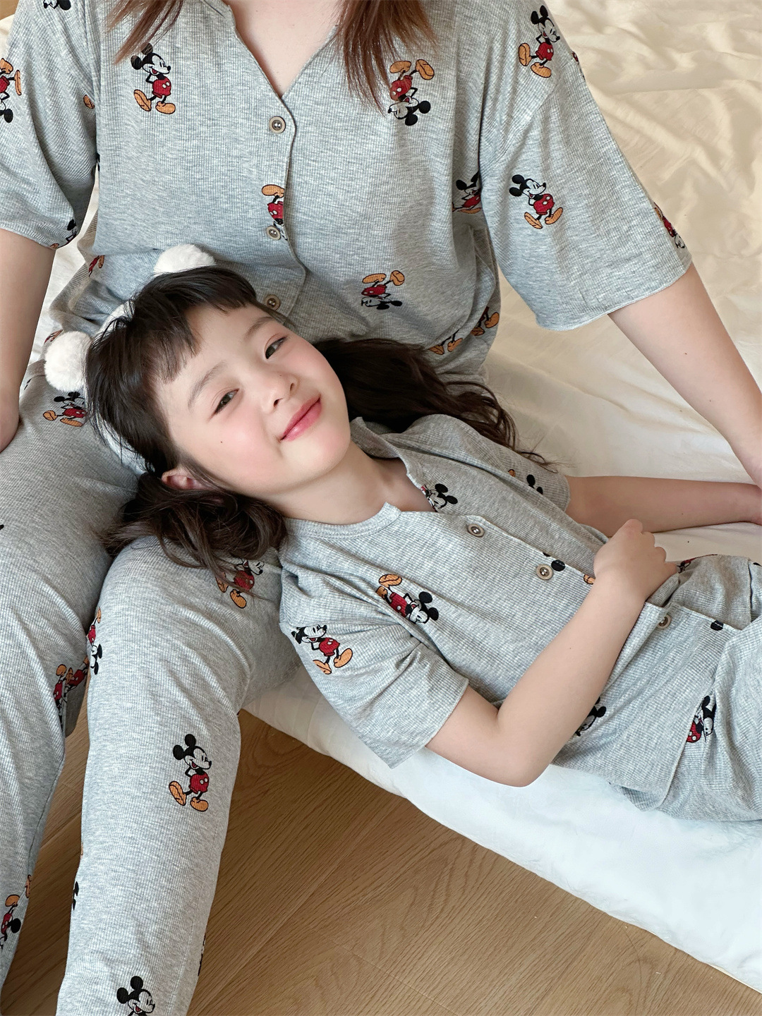 儿童夏季a类睡衣薄款短袖亲子男女童莫代尔家居服套装卡通图案