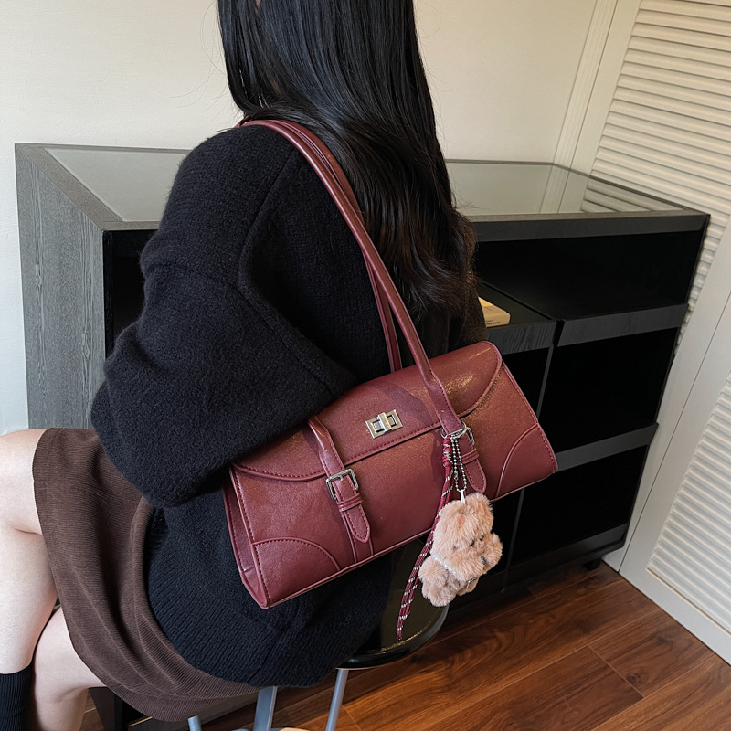 Bolsa retro de alto nivel para mujeres 2025 nuevo estilo coreano bolso de hombro de mano de moda casual bolso de palos de brazo