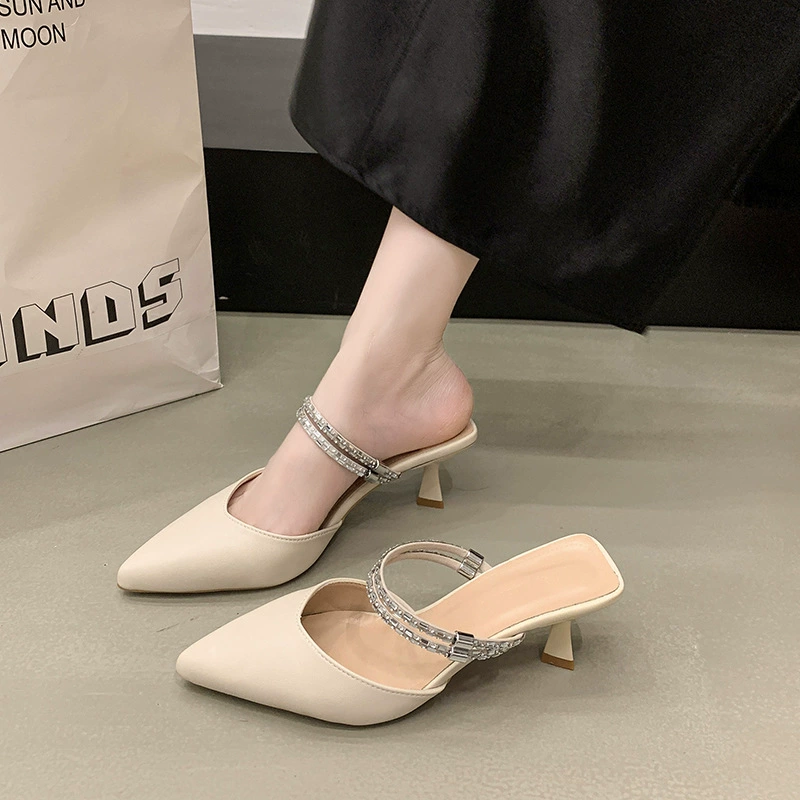 Сандалии Baotou, женские двухслойные тапочки на среднем каблуке, летняя верхняя одежда, туфли на шпильке с острым носком и стразами, женские туфли с открытой спиной, новый стиль 2025 года