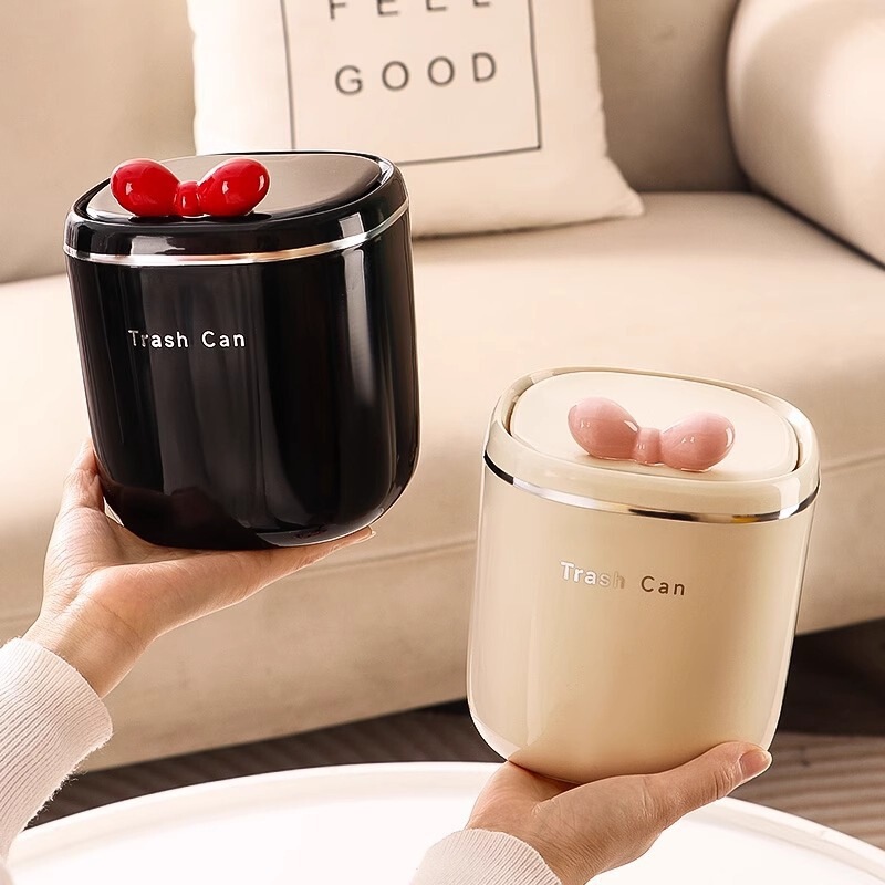 Small Desktop Press-Type Household Trash Can with Lid, Cute for Living Room, Bedroom, Toilet, Bathroom, Trash Bags, Paper Basket