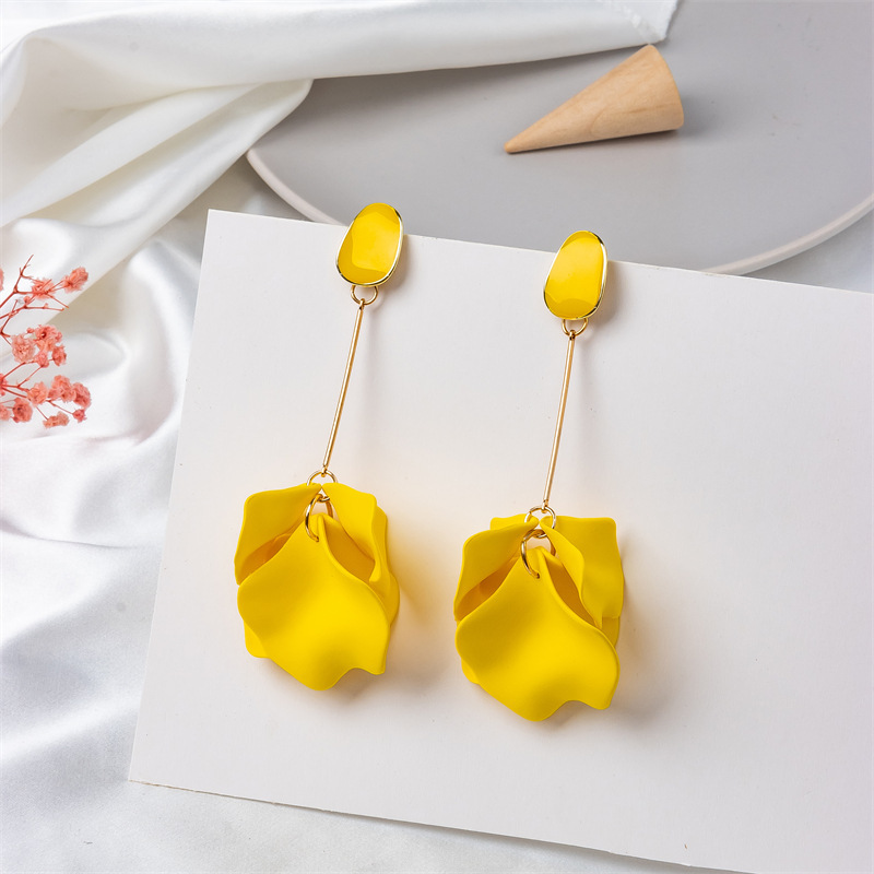 25g Weight Earrings, Ear Studs Classification Wedding, Travel Occasion Alloy Material Rose, Petal Pattern Women'S Gender Plating Design Fashion Style Fashion Rose Petal Alloy Women'S Earrings Ear Studs 38