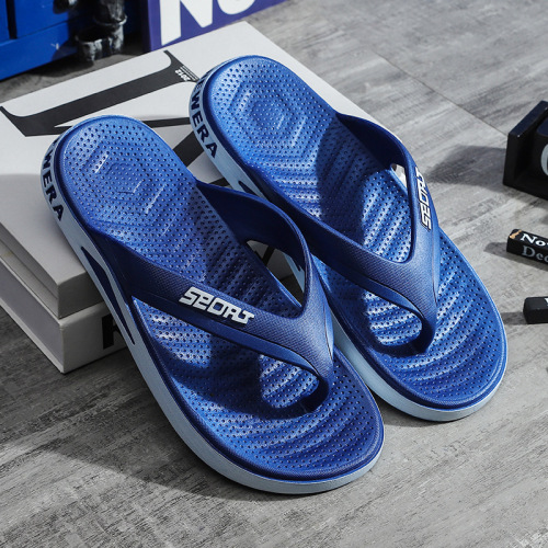 Trendy outer wear summer flip-flops for men, non-slip flip-flops, lightweight outdoor casual beach sandals, fashionable Korean version