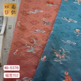 色织、提花布;印花、扎染布;涤纶面料