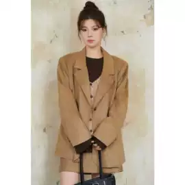 女式T恤;休闲裤;半身裙