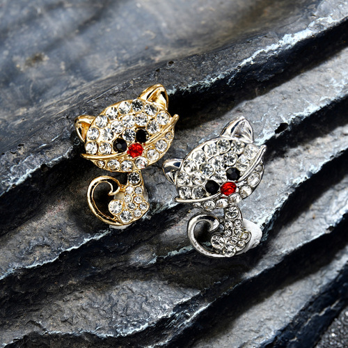 New fashionable men's cat brooch, collar pin, versatile high-end corsage, personalized suit jacket accessories wholesale