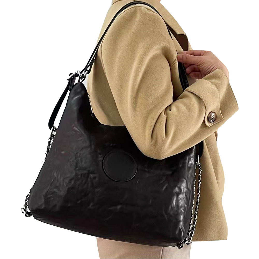 Leather Tanned Cowhide Shoulder Bag, Commuting Tote Bag, Versatile Double Backpack, Black_voghion.com