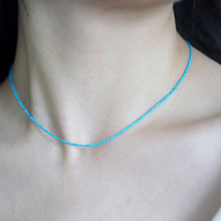 Extremely Fine Blue Pine 1mm White Beaded Necklace Women's Clavicle Chain Original Light Luxury Elegant Niche High-end Necklace Chain
