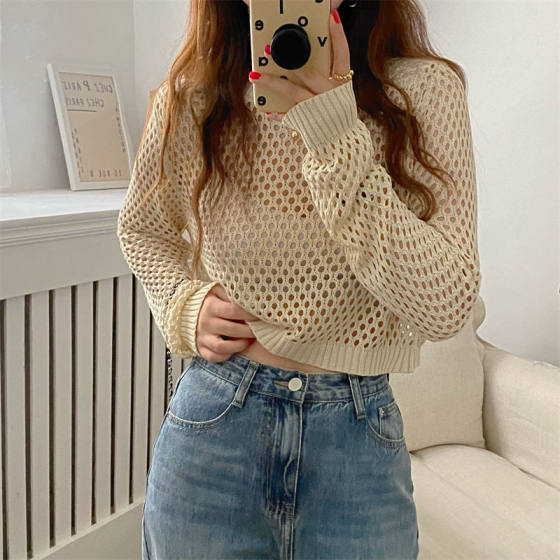 Thin Long-sleeved Sunscreen Sweater Women's Summer New Loose Lazy-style Hollow-out Blouse Sling Off-top Short Top