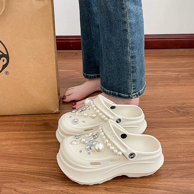 Женские сабо на толстой подошве, увеличивающие рост, лето 2025, новые универсальные нескользящие, устойчивые к запаху уличные туфли, модные повседневные туфли с юбками