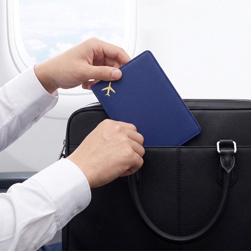 Grenzüberschreitendes Lagerbestand dickeres PU-Leder Reisepasshülle Reisepassmappe mit anpassbarem LOGO Heißprägung Flugzeug Reisepass Schutzhülle