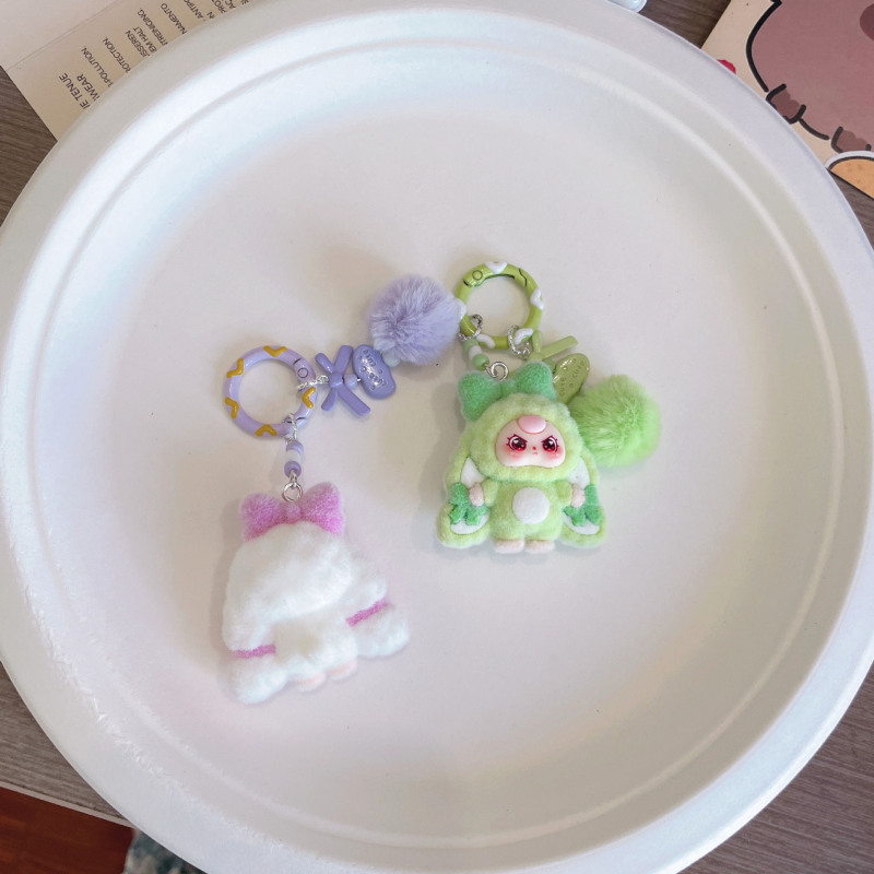 立体植绒三岁钥匙扣可爱蝴蝶结挂件毛绒球球挂饰学生包包装饰礼物|undefined