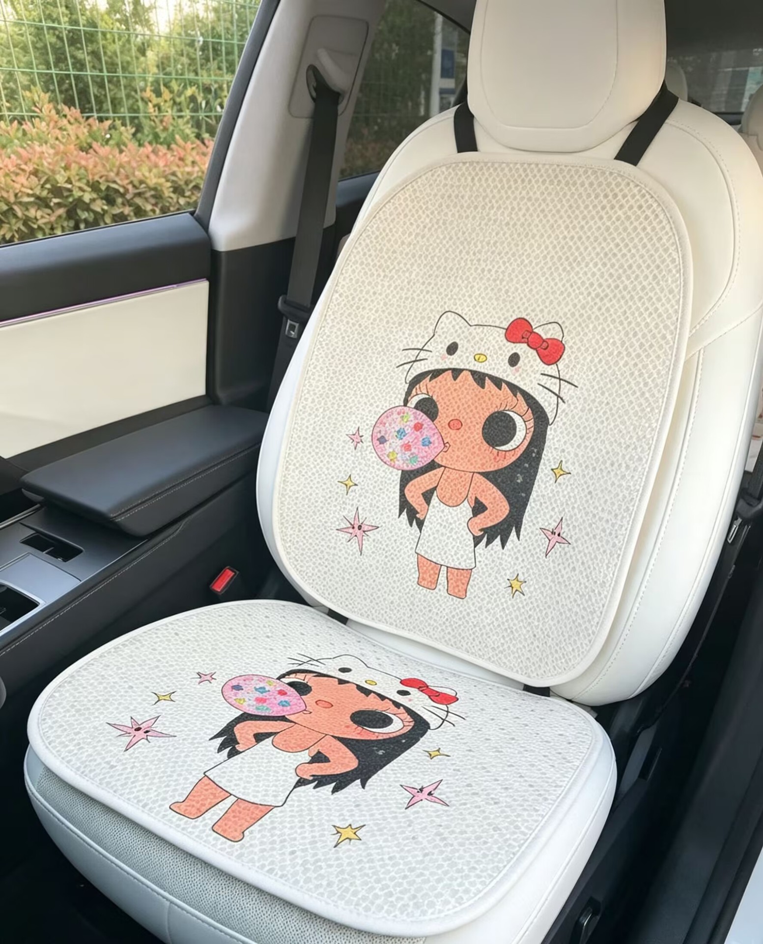 26-Year-Old New Model Cartoon Q-Style Beautiful Girl Breathable Fabric Car Seat Cushion Four-Season Multi-Piece Set Independent Stand Cross-Border Wholesale