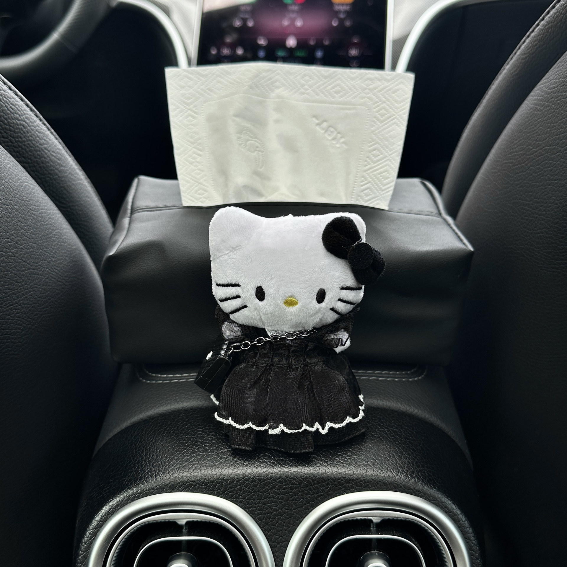 Kt Cat Car Tissue Box Armrest Box Car Tissue Cover Car Tissue Box Car Interior Decoration Supplies Cute for Women