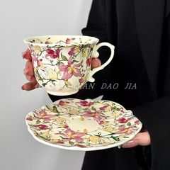 高颜值复古法式陶瓷杯百合花油画般咖啡杯碟套装下午茶拿铁马克杯