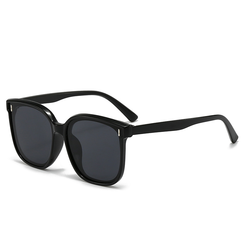 Gafas de Sol Retro para Niños de Policarbonato con Protección UV400 para Protección Solar y Viajes image 5