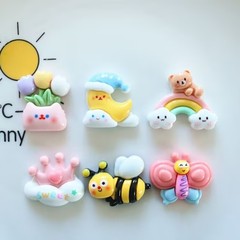 かわいいミツバチ樹脂diyクリームゴムアクセサリーヘアピン創意靴バックル携帯電話ケース電気自動車部品卸売り