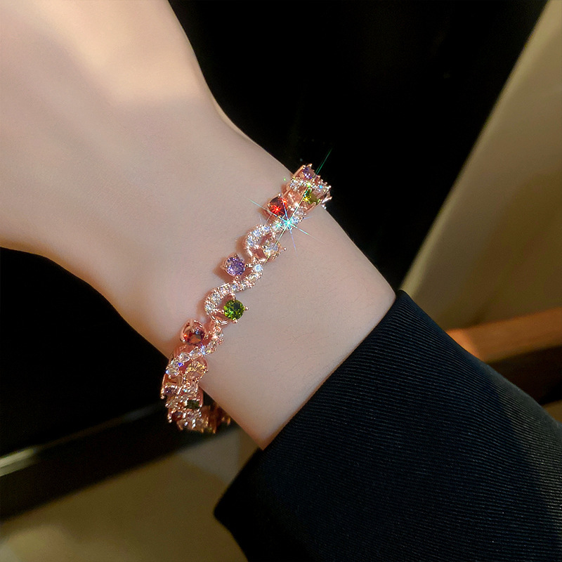 Pulsera de apertura geométrica de malla de flor de circón, pulsera retro de lujo ligero exquisito europeo y americano