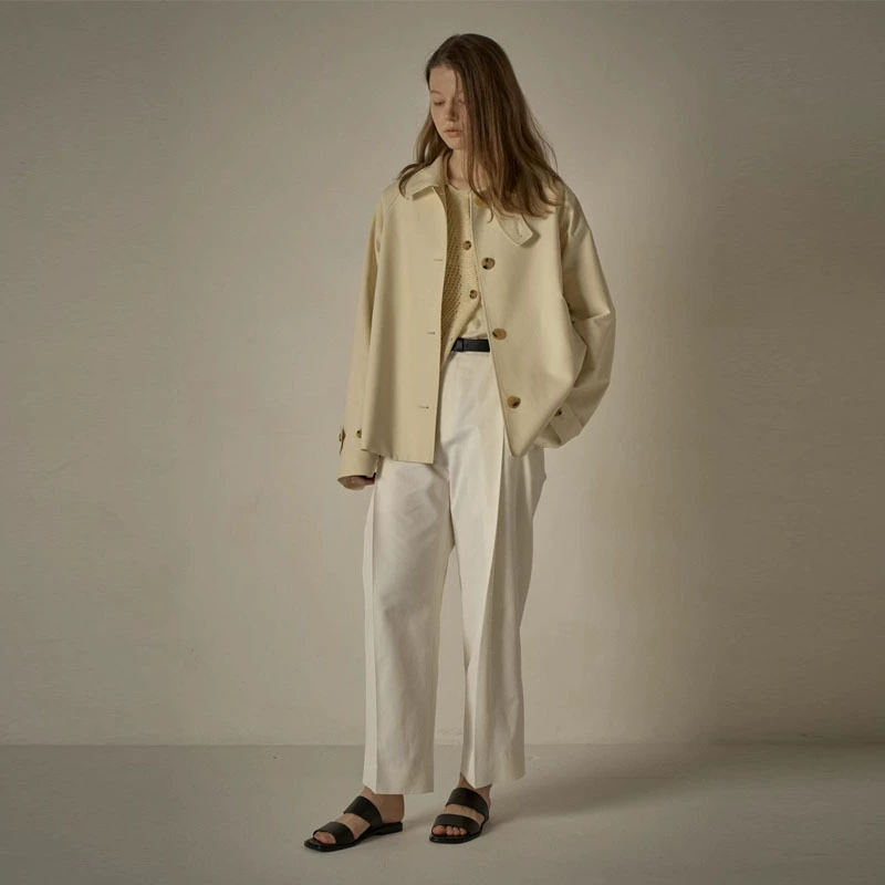 Жакет-тренч короткий (жен.) — осеннее oversize-пальто, бежевый/хаки, небольшой дизайн