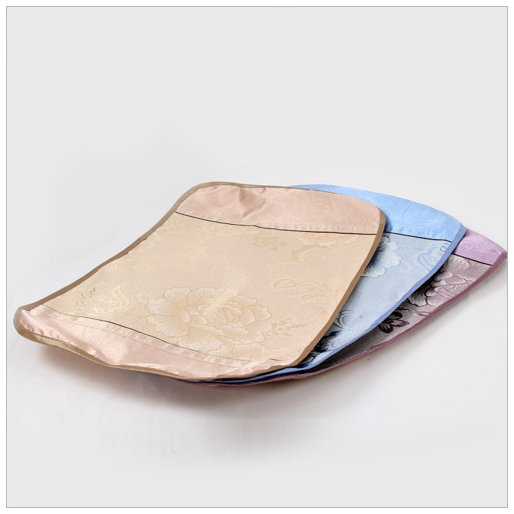 2743006894_682541145