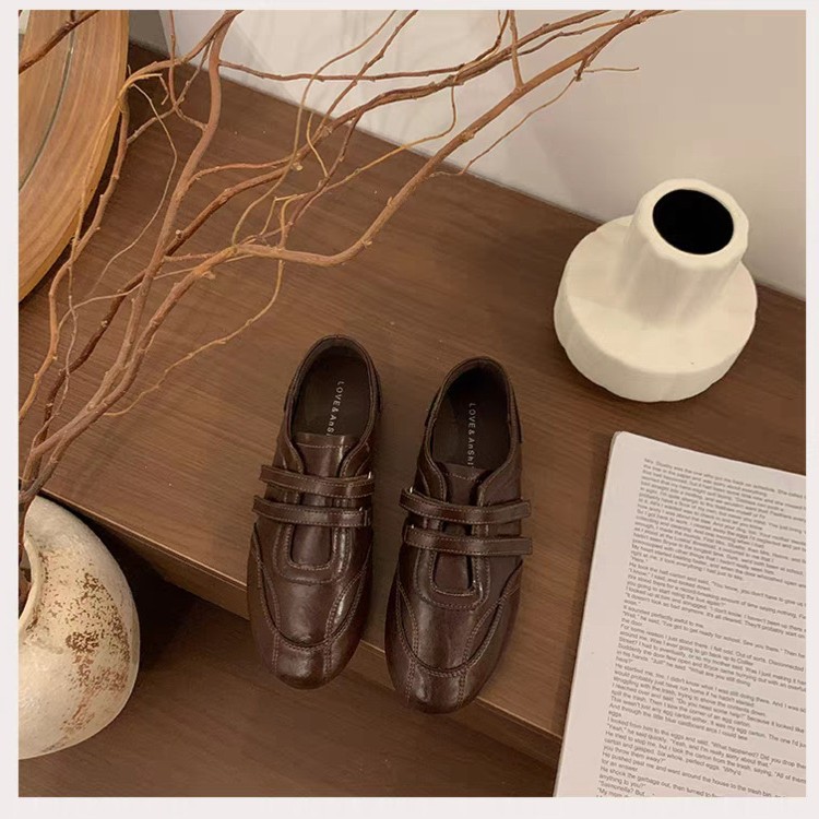 Vintage Velcro cabeza redonda zapato plano para mujeres primavera 2026 nuevo estilo casual de moda versátil zapatos Lefour para mujeres