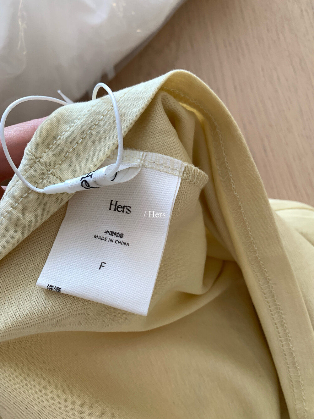 Áo thun nữ cổ tròn tay ngắn họa tiết hoa in vintage phong cách Hàn Quốc rộng thoải mái — Sữa vàng, màu xám, màu mơ chi tiết 26