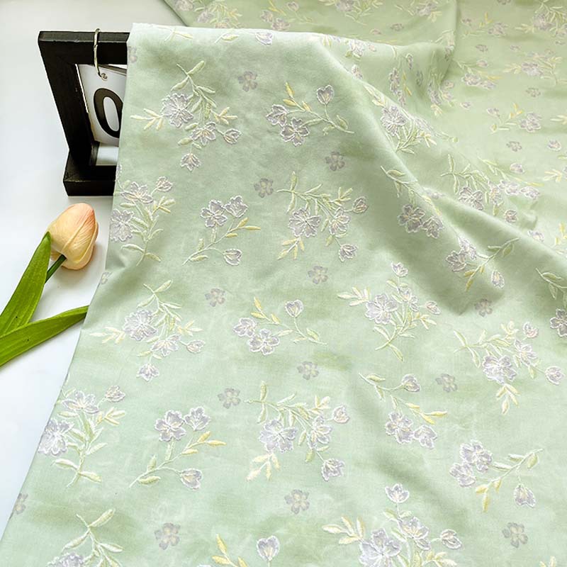 绿底小紫花数码印花刺绣布料新中式国风汉服旗袍连衣裙面料一米价