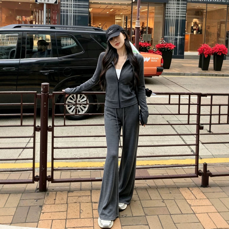 2026 Old Money Style Striped Suit for Women, Korean Style Early Autumn and Winter Outfit, Sweatshirt Autumn Outfit, Complete Ootd Set
