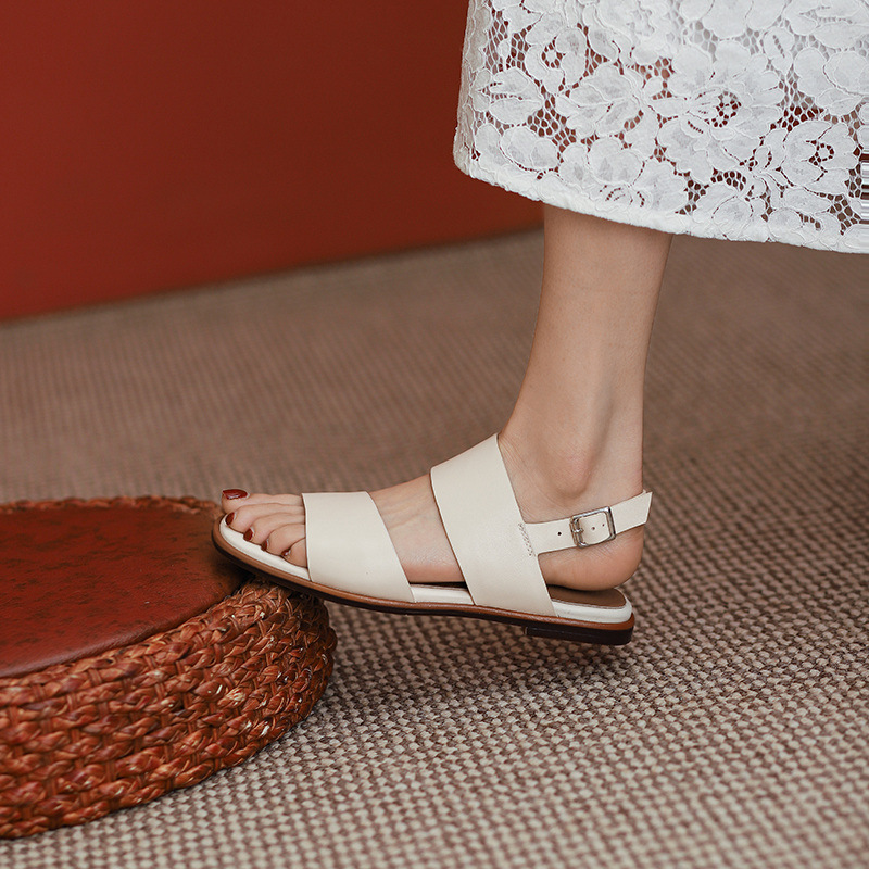 Sandal nữ quai ngang đế bệt phong cách La Mã hở ngón mùa hè — Màu be