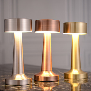 Amazon Explosions LED Table Lamp Eye Protection Metal Hotel Bar Restaurant Table Lamp Bedside usb Rechargeable Bar Table Lamp