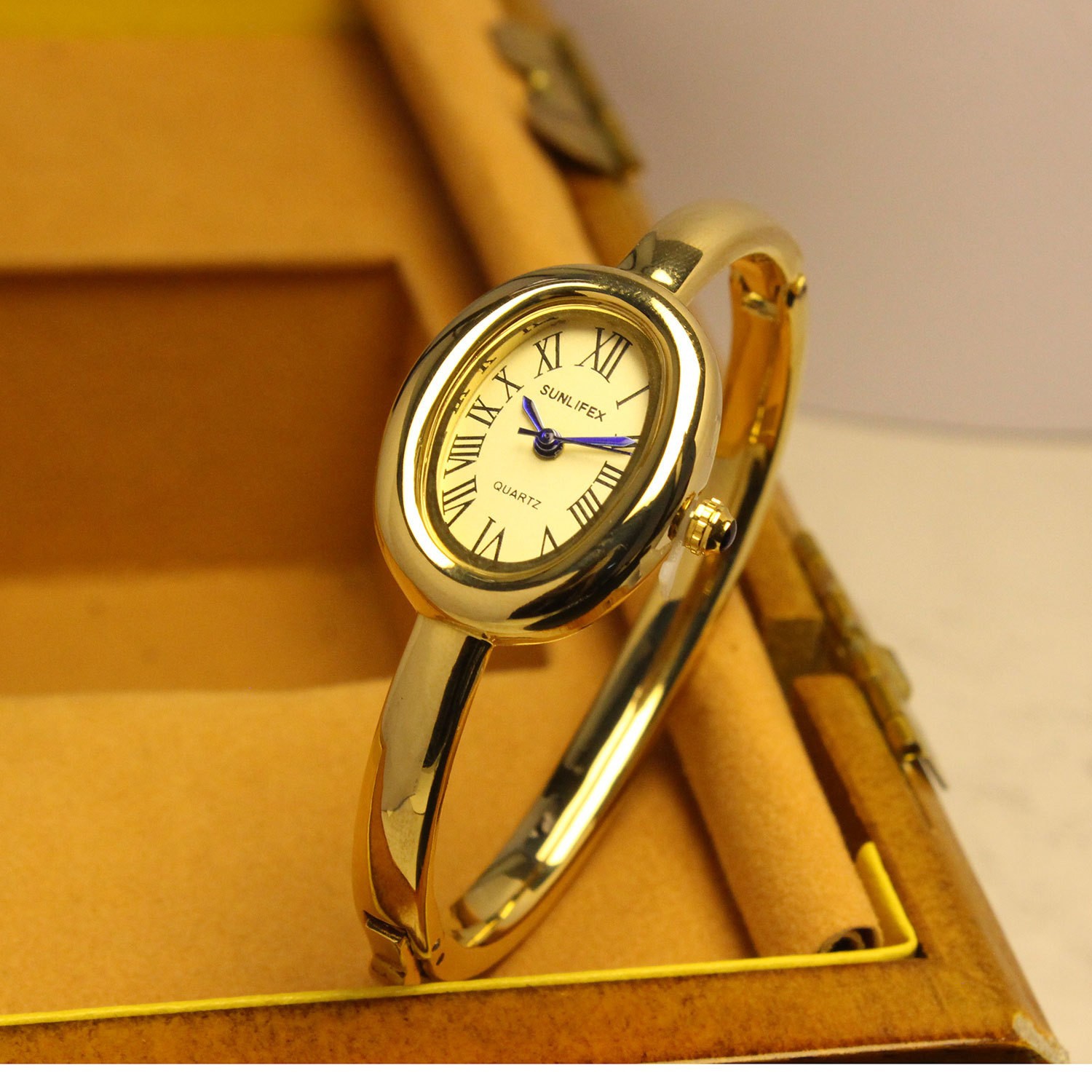 Sunlifex Bathtub Watch for Women, Rose Gold Diamond Bezel, Light Luxury, High-End Feel, Niche Design, Oval Bracelet Watch