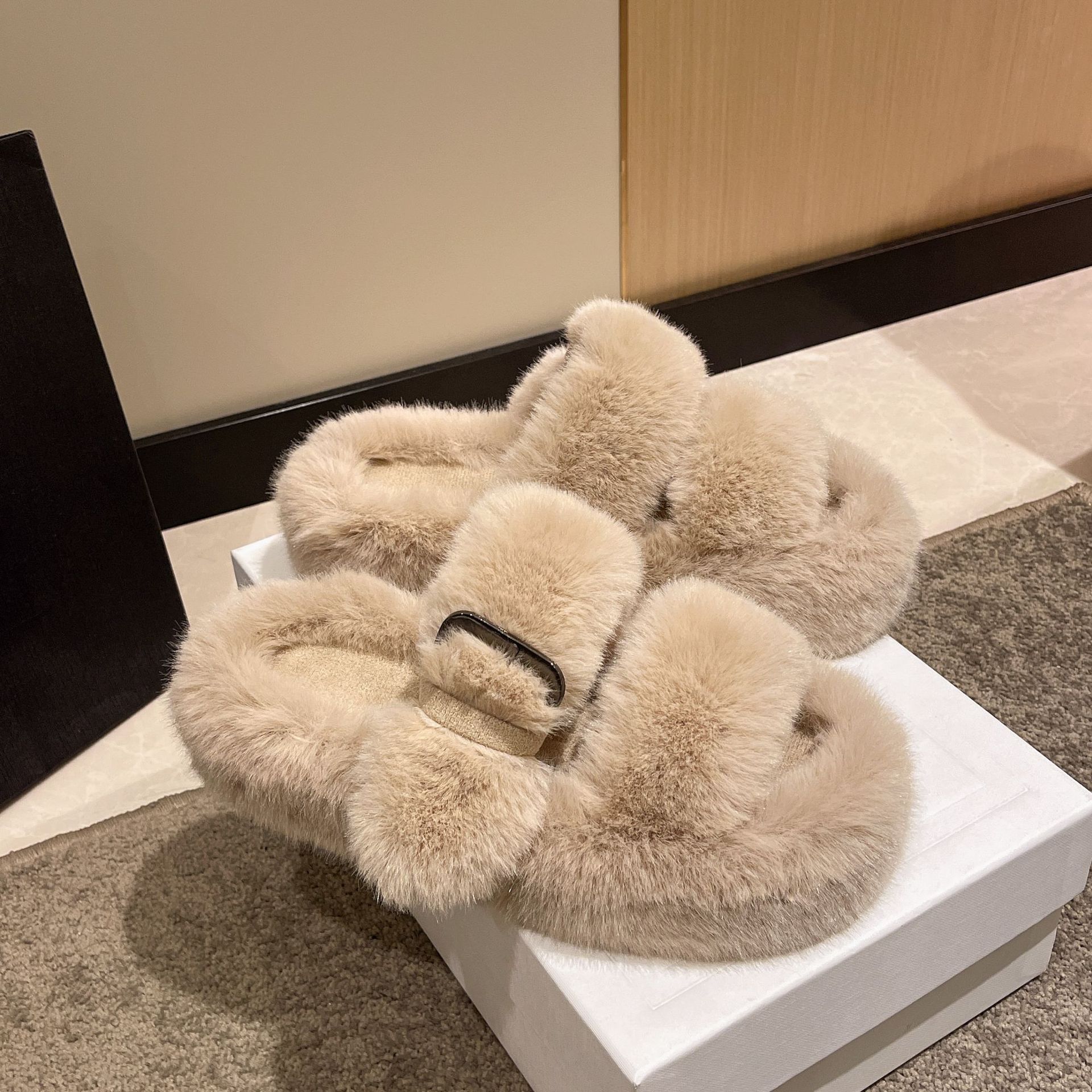 Women's Slippers 7