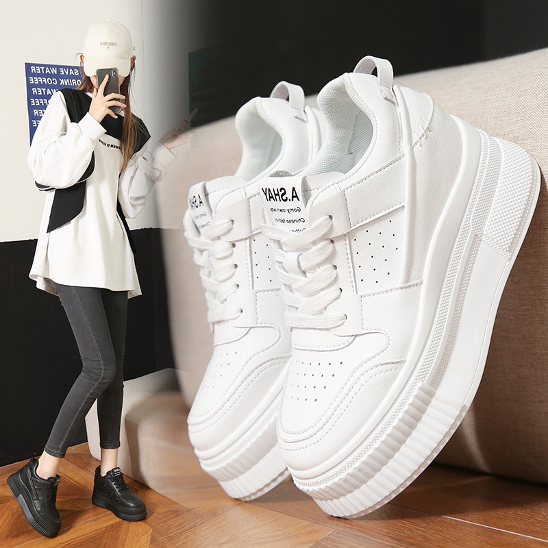 2024 Spring and Autumn New Hot Style Fashionable Height-Increasing White Shoes Thick-Soled Platform Internet Celebrity Easiest for Match Sports and Casual Sneakers for Women
