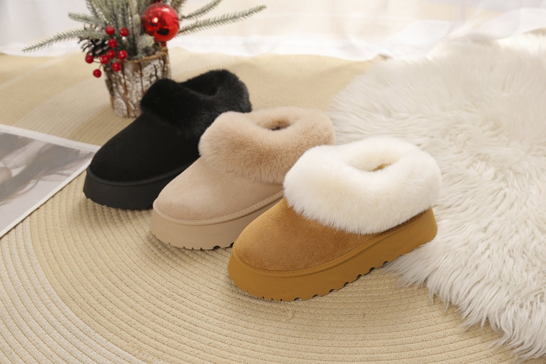 A new winter slip-on snow boots women's shoes plush one cotton shoes plus velvet thickened_voghion.com