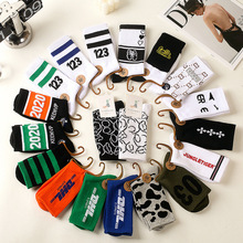 �m����Ůͬ���ɫ���m��ͨ��ĸ������H���LͲ�m����}�؃r���m