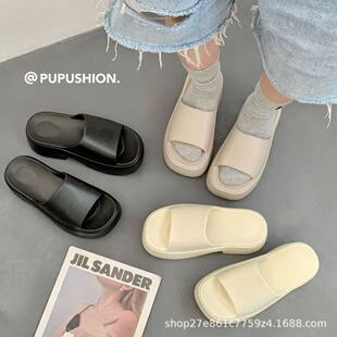 2025�¿�һ����ЬŮ���⴩�p���כ��ϕr�аٴ�羳���lEVA��Ь