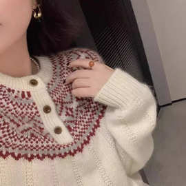 秋冬新款韩版圆领提花羊毛衫女套头宽松厚毛衣半开领针织打底衫潮