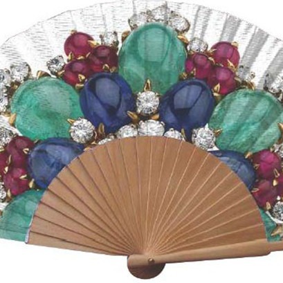 Fábrica personalizada ventilador de madera de loto hueso poliéster tela de algodón o satén ventilador plegable 23cm ventilador de madera regalo personalizado