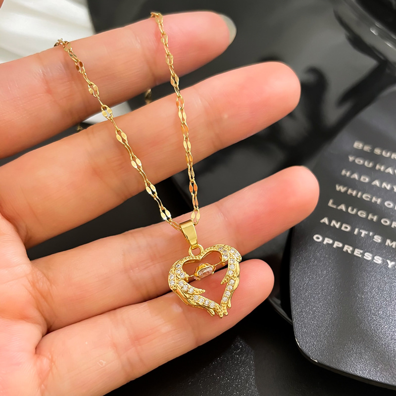 [titanium Steel] Love Smart Necklace Female Phenix Dance In The Sky Cold Wind Temperament Clavicle Chain Ornament display picture 3