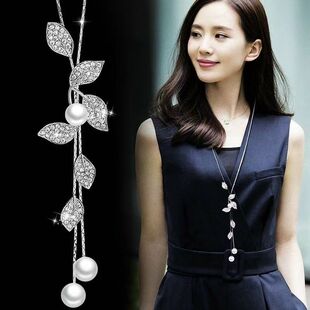 Simple Design Pearl Leaf Necklace Niche High-end Sense Woolen Chain French Style Light Luxury All-match Clothes Accessories